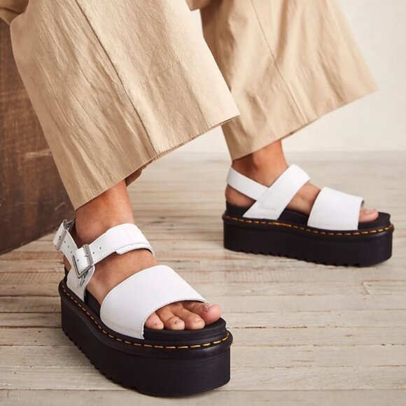 Dr. Martens Voss Quad Platform White Leather Strap Sandals Adjutsable Buckle - Picture 1 of 13